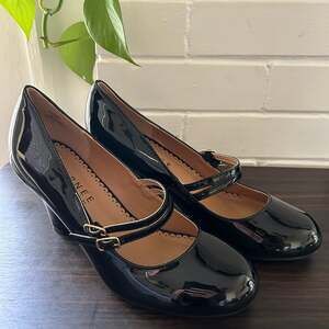 Journee Collection Women's Windy Double Strap Mary Jane Pumps in Black Patent